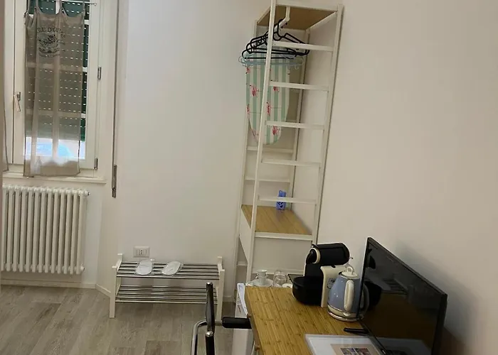 Guest house Malila's-cipitelli San Pietro 4*
